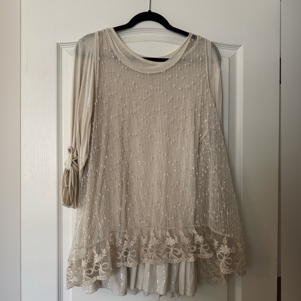 Scandal Blouse with Lace & Sequins